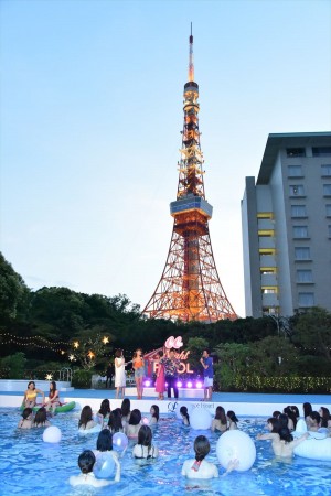  「CanCam×Tokyo Prince Hotel Night Pool」オープニングレセプションパーティーの様子