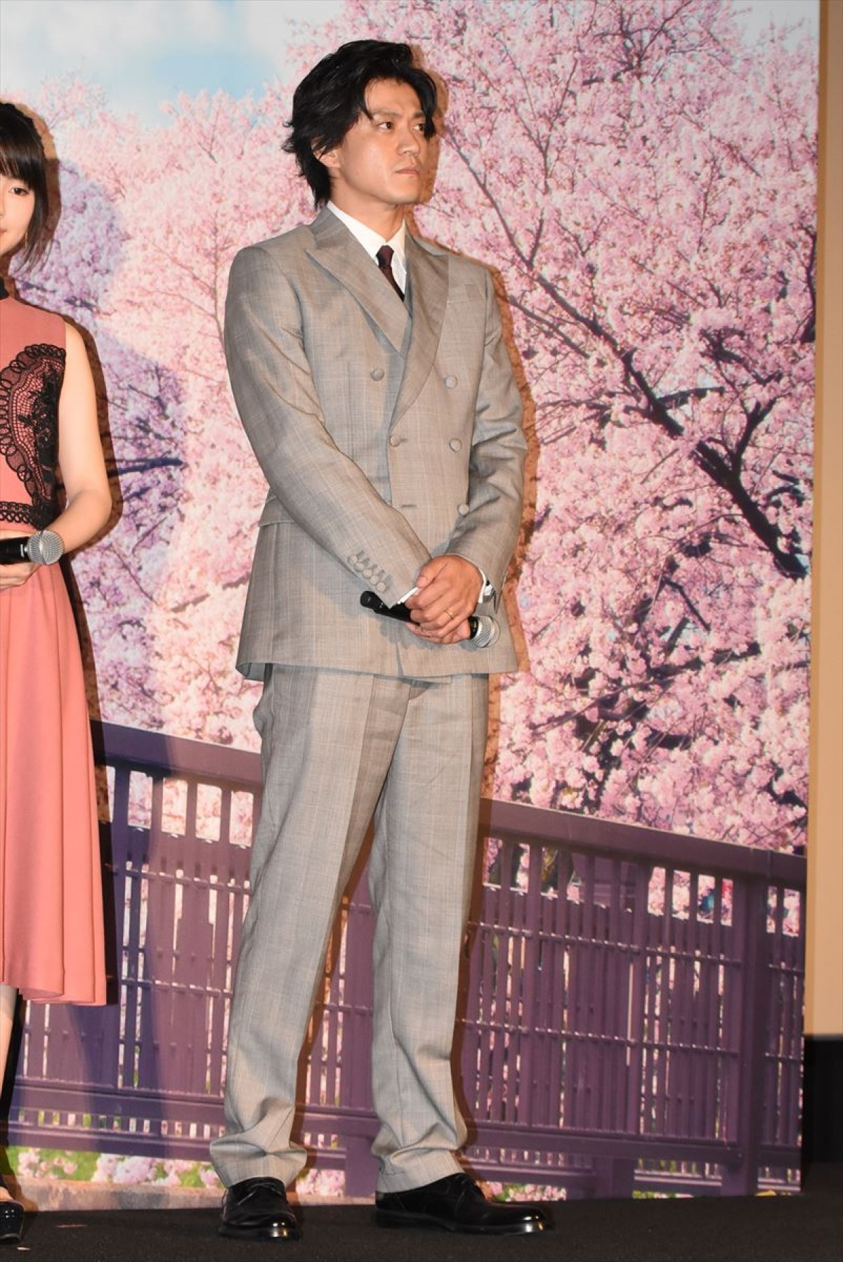 浜辺美波、“内気な”北村匠海に「撮影期間大丈夫だなと思いました」