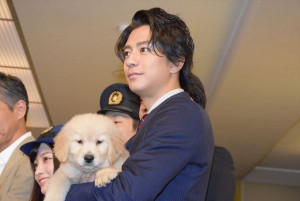 三浦翔平、『警視庁いきもの係 』記者会見に登場