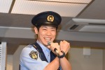 横山だいすけ、『警視庁いきもの係 』記者会見に登場