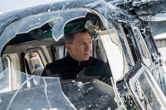 『007』最新作はダニエル・クレイグのボンド続投が濃厚（※『007 スペクター』の場面写真）