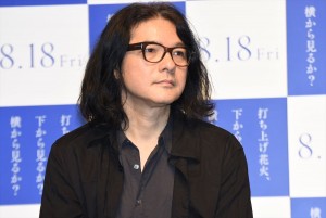 岩井俊二、『打ち上げ花火、下から見るか？横から見るか？』製作報告会見に登壇