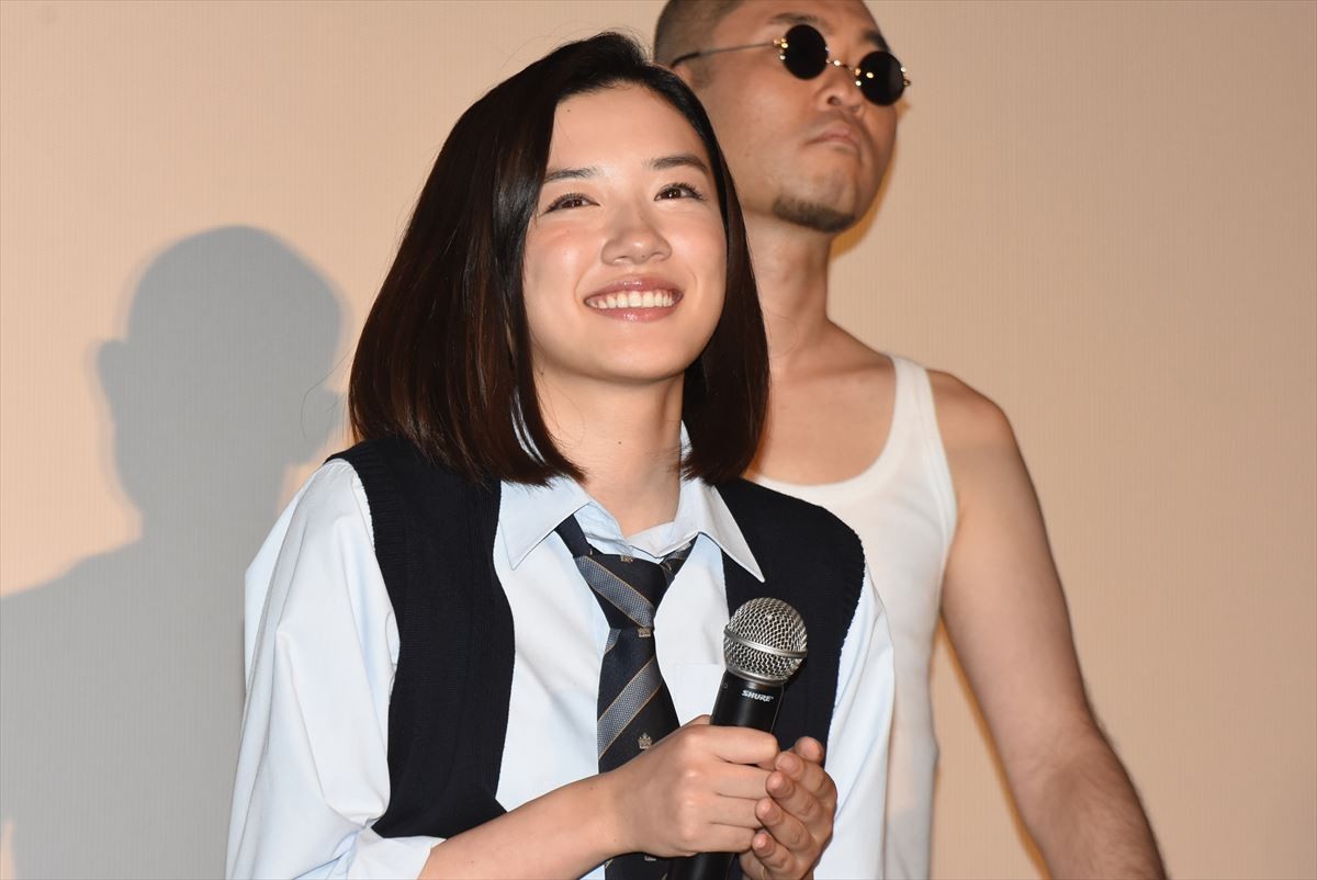 窪田正孝、主演ドラマでの初体験を告白「役者人生で初めてケツ出しました」
