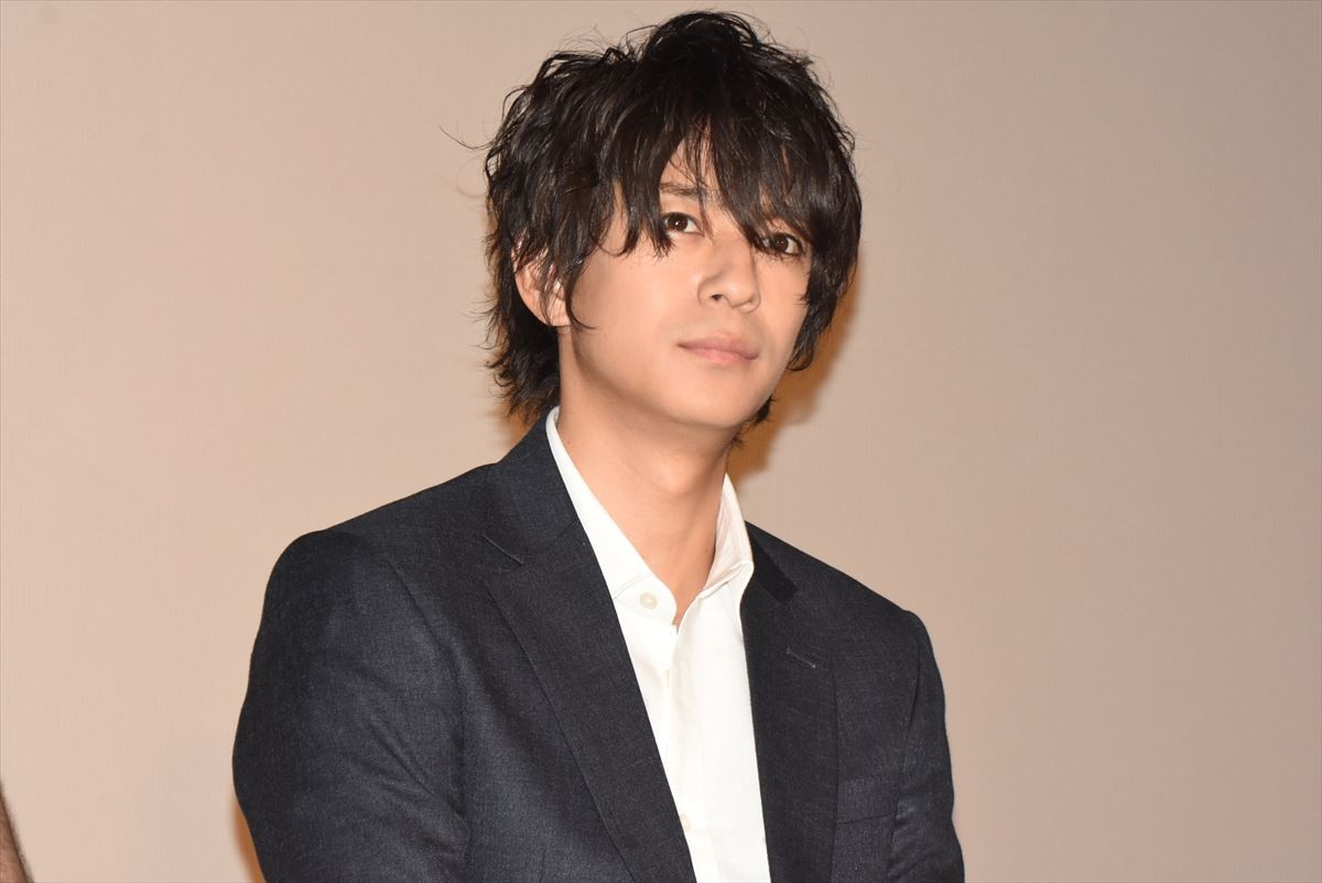 窪田正孝、主演ドラマでの初体験を告白「役者人生で初めてケツ出しました」