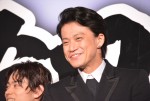 小栗旬、映画『銀魂』 初日舞台挨拶に登壇