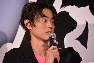 菅田将暉、映画『銀魂』 初日舞台挨拶に登壇