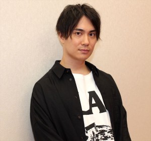 鈴木達央、映画『パワーレンジャー』インタビューの様子