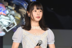 桜井日奈子、『トランスフォーマー／最後の騎士王』ジャパンプレミアに登場