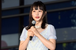 桜井日奈子、『トランスフォーマー／最後の騎士王』ジャパンプレミアに登場