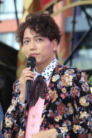 山崎育三郎、『あいの結婚相談所』制作発表に登壇