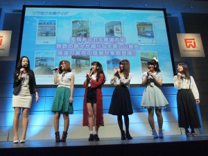 左から浅川悠、すずきももこ、高橋花林、立花里香、井上ほの花、神坂和、『ソラとウミのアイダ』記者発表会に登壇