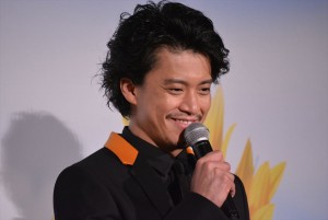 小栗旬、『君の膵臓をたべたい』初日舞台挨拶に登壇