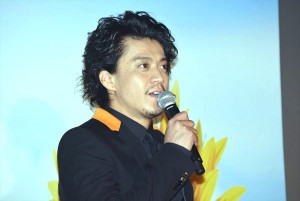 小栗旬、『君の膵臓をたべたい』初日舞台挨拶に登壇