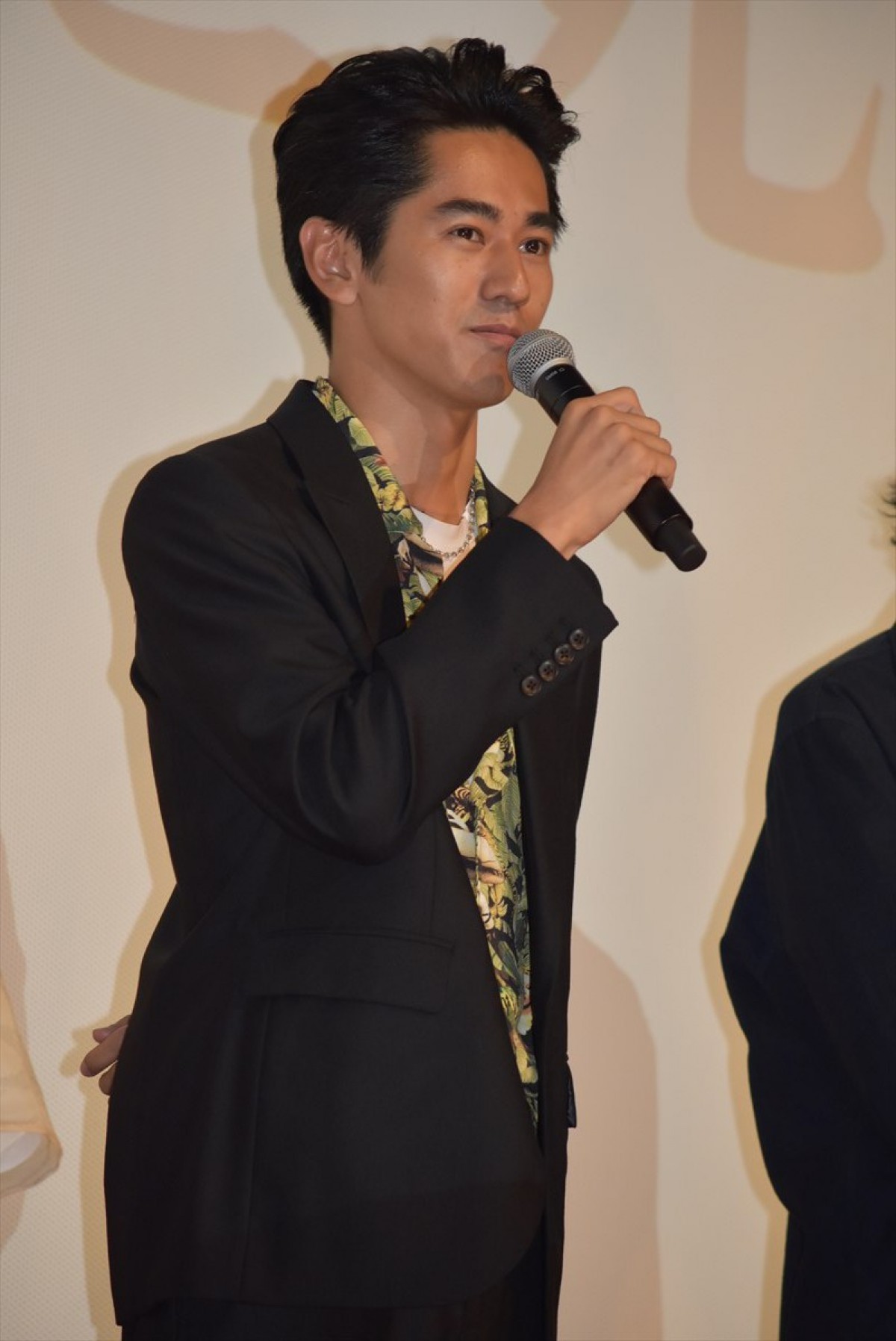 満島ひかり、「ピュアな愛を貫いた人」を熱演　永山絢斗と舞台挨拶に登場