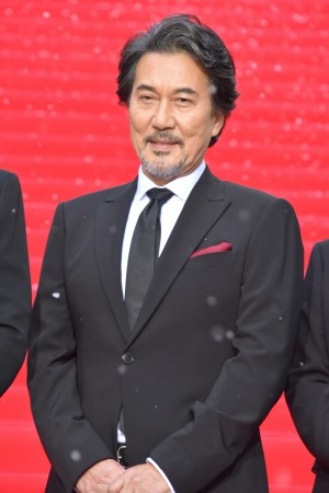 役所広司、映画『三度目の殺人』完成披露試写会レッドカーペットに登場
