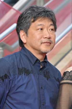 是枝裕和、映画『三度目の殺人』完成披露試写会レッドカーペットに登場