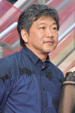 是枝裕和、映画『三度目の殺人』完成披露試写会レッドカーペットに登場