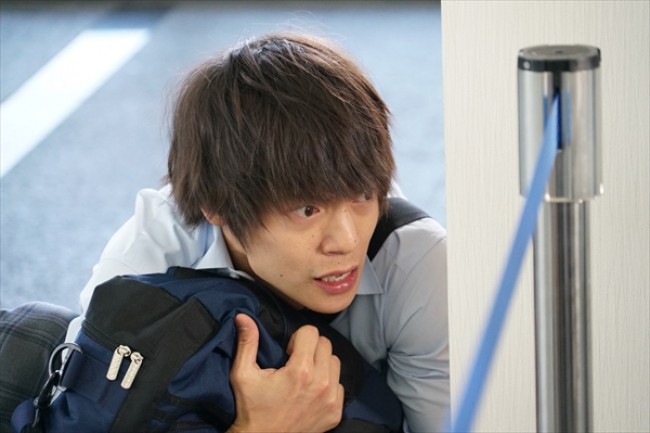 窪田正孝 役者人生初の 尻だし 美ボディ披露 僕たちがやりました 第3話 17年8月1日 写真 エンタメ ニュース クランクイン 窪田正孝 役者人生初の 尻だし 美ボディ披露 僕たちがやりました 第3話 17年8月1日 写真 エンタメ ニュース クランクイン