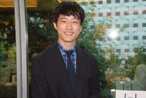 坂口健太郎、トーンモバイル新端末発売＆新CMお披露目イベントにて