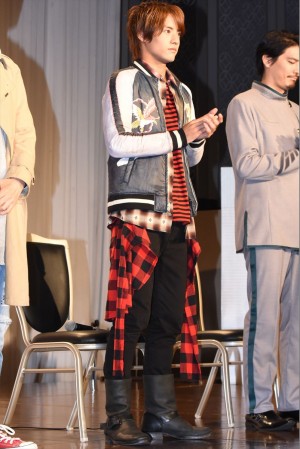 赤楚衛二、『仮面ライダービルド』制作発表に登壇