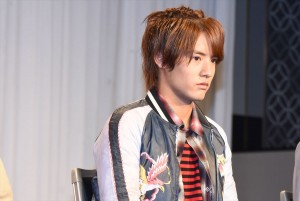 赤楚衛二、『仮面ライダービルド』制作発表に登壇