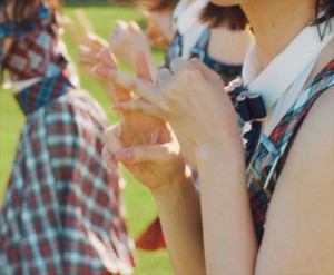 AKB48 『＃好きなんだ』ミュージックビデオ場面写真
