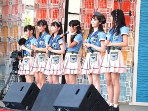 TIF2017に出演したHTKT48・指原莉乃プロデュースのアイドルユニット「＝LOVE」