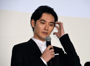 松田龍平、映画『散歩する侵略者』完成披露上映会に登壇