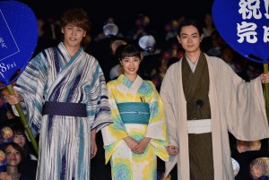 左から宮野真守、広瀬すず、菅田将暉、映画『打ち上げ花火、下から見るか？横から見るか？』ジャパンプレミアに登壇