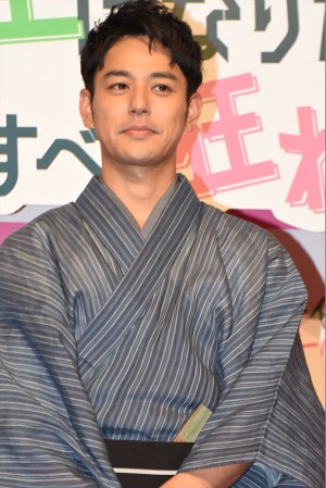 妻夫木聡、『奥田民生になりたいボーイと出会う男すべて狂わせガール』完成披露舞台挨拶に登壇