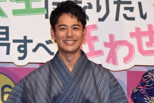 妻夫木聡、『奥田民生になりたいボーイと出会う男すべて狂わせガール』完成披露舞台挨拶に登壇