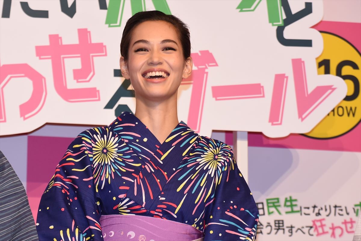 水原希子、妻夫木聡と共演のラブコメで意外な役作り「クリーム毎日塗っていました」