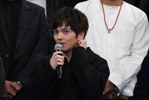 林遣都、『HiGH＆LOW THE MOVIE 2／END OF SKY』完成披露プレミアイベントに出席