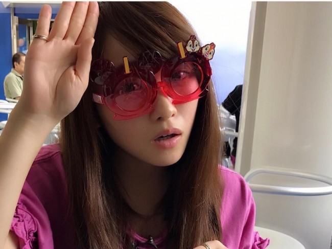 川栄李奈、永野芽郁ポーズに反響 (※写真提供:avex)