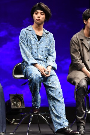 村上虹郎、『ナミヤ雑貨店の奇蹟』完成披露試写会に登壇