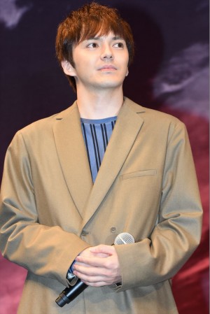 林遣都、『ナミヤ雑貨店の奇蹟』完成披露試写会に登壇