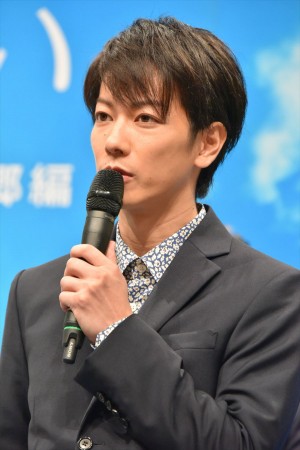 佐藤健、NHK連続テレビ小説『半分、青い。』出演者発表会見に登壇