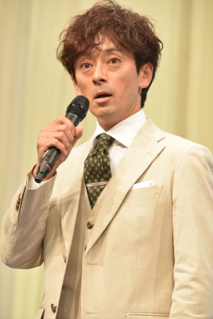滝藤賢一、NHK連続テレビ小説『半分、青い。』出演者発表会見に登壇