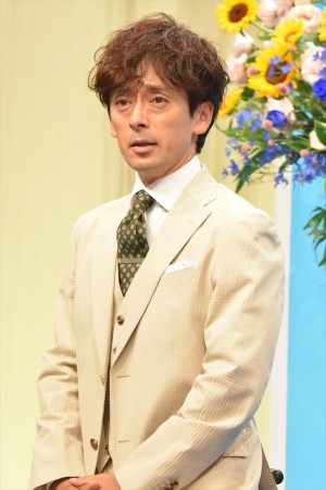 滝藤賢一、NHK連続テレビ小説『半分、青い。』出演者発表会見に登壇