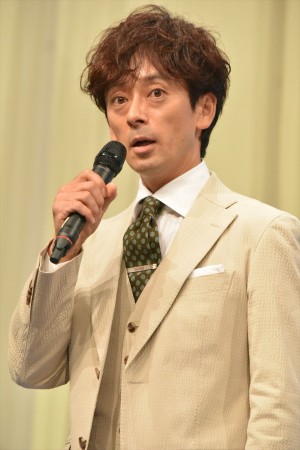 滝藤賢一、NHK連続テレビ小説『半分、青い。』出演者発表会見に登壇