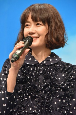 原田知世、NHK連続テレビ小説『半分、青い。』出演者発表会見に登壇