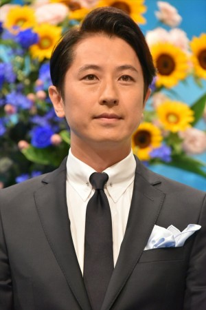 谷原章介、NHK連続テレビ小説『半分、青い。』出演者発表会見に登壇