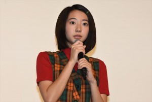 武田玲奈、『植木等とのぼせもん』会見に登壇