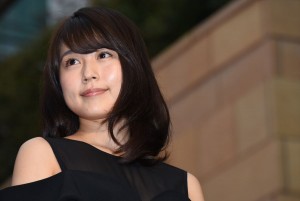 有村架純、映画『ナラタージュ』レッドカーペットに登場