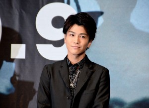 岩田剛典、『ダンケルク』クリストファー・ノーラン来日記者会見に登場