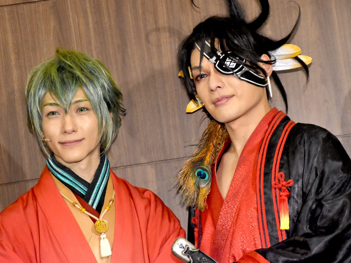 浅田舞、舞台初挑戦で殺陣を披露！ 鈴木拡樹「回転がきれいすぎる」と称賛