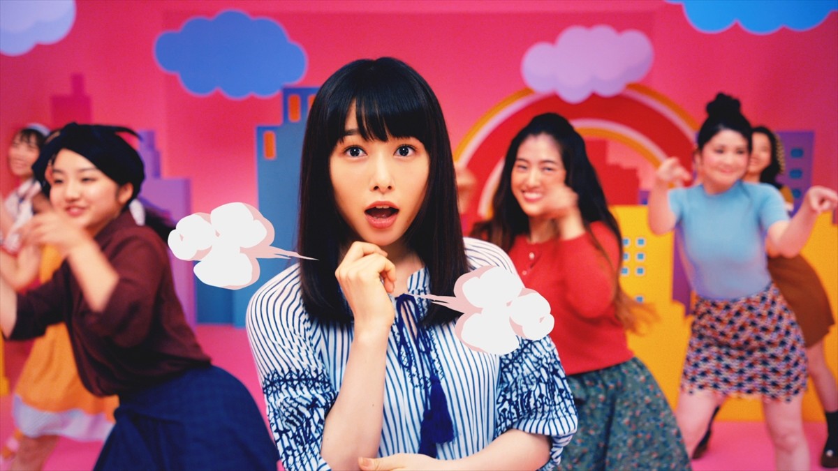 桜井日奈子、歌とダンスが可愛すぎるCM公開！ ダンス動画＆メイキング映像も 
