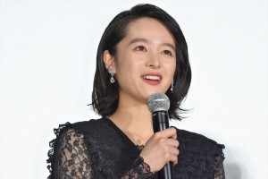 映画『ユリゴコロ』完成披露試写会＆レッドカーペットイベントに出席した清野菜名