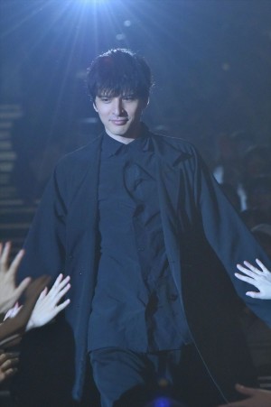 城田優、『亜人』完成披露試写会に登壇