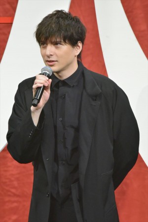 城田優、『亜人』完成披露試写会に登壇